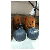 Lot of Halloween decoration pumpkins light up 16'
