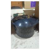 Enamel canner with drawer basket