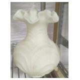 Ruffle swirl vase uranium Fenton very faint