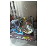 Snow globe lot