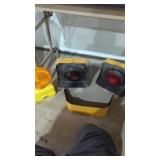 Safety stop light & caution barrel becon