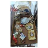 Vintage hookah porcelain shelf sitters