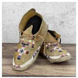 Blackfoot Native American Indian Beaded Moccasins