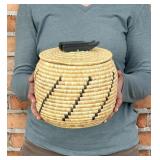 Sarah Kittusok Inuit Eskimo Lyme Grass Basket