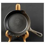 Griswold No 5 724 M Cast Iron Skillet