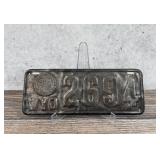 1915-1916 Wyoming Porcelain License Plate