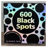 600 Black Spots Pop Up Book