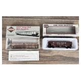 Walthers HO Scale Model Train Hopper Cars