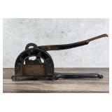 Cast Iron Star Plug Cut Tobacco Cutter