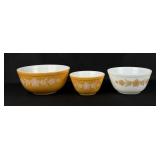 Pyrex Gold Butterfly 3 Piece Mixing Bowl Set