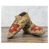 Crow Native American Indian Beaded Moccasins
