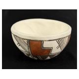 Acoma Pueblo Pottery Bowl Pot