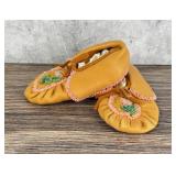 Cree Native American Indian Beaded Kids Moccasins