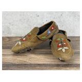 Cree Native American Indian Beaded Moccasins