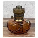 Aladdin Lincoln Drape Amber Kerosene Lamp