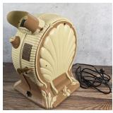 Cast Iron Mutoscope Clam Shell Arcade Viewer