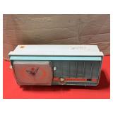 RCA Victor Levermatic Radio