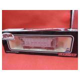 Atlas Trainman Rock Island Hopper Train Car