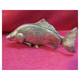 Retro Modello Despositato Carp Metal Letter Holder