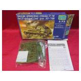 WWII Soviet Army Self-Propelled Gun Model Kit 1/72