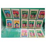13x 1971-72 O-Pee-Chee Booklets Keon Clarke French