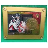 Dominik Hasek 1998 Pinnacle Mint Gold #8 Sabres