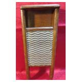 Vintage Small Washboard Primitive Wood Tin 7'x17'