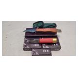(6)  JKR Knives