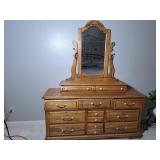 11 Drawer Dresser w/Mirror