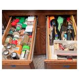 Contents of DrawersM (Spices, Utensils)