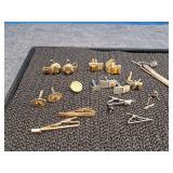 Cufflinks/ tie clips