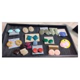 10 pairs of earrings