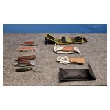 5 pocket knives and 2 Switch,