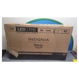 NIB Insignia Fire 42' TV