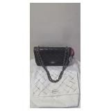 AUTHENTIC 100% Chanel jumbo double flp HANDBAG