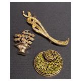 3) Vintage Brooches