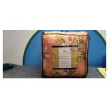 New Veratex King Size Comforter Set