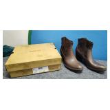 New Woman's size 10 Boots