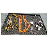 3) Great Fashion Necklaces
