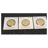 3) 2000 P Sacagwea Dollars  V/C