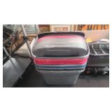 9 Totes With Lids