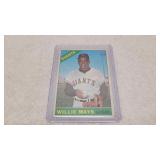 Willie Mays Outfield Giants Card