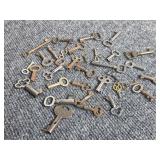 Great Antique & Vintage Key Collection