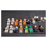 15) Star Wars Lego Figures