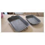 Two Graniteware Baking Pans 10'ï¿½8' & 13'ï¿½9'