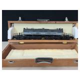 New York Central P-2 Electric Locomotive w/Case