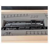 Weaver Hi-Rail RS-3 Diesel Locomotive