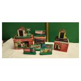 Lionel O Scale Gate Man, Billboards & Freight Shed