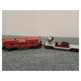 Vtg Lionel 'Radio Equipped 'Caboose & Searchlight