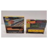 HO Scale Atheann Engine & Round Hous Train Car